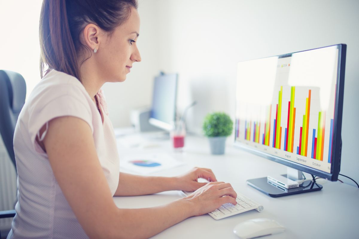 data-entry-clerk-needed-in-canada-apply-now